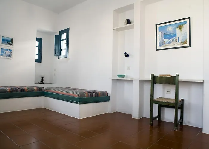 Oias Sunset Apartmanhotel 2*